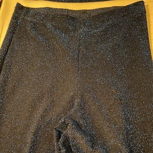 If you guys want some more pictures of the outfit just sent me a message.